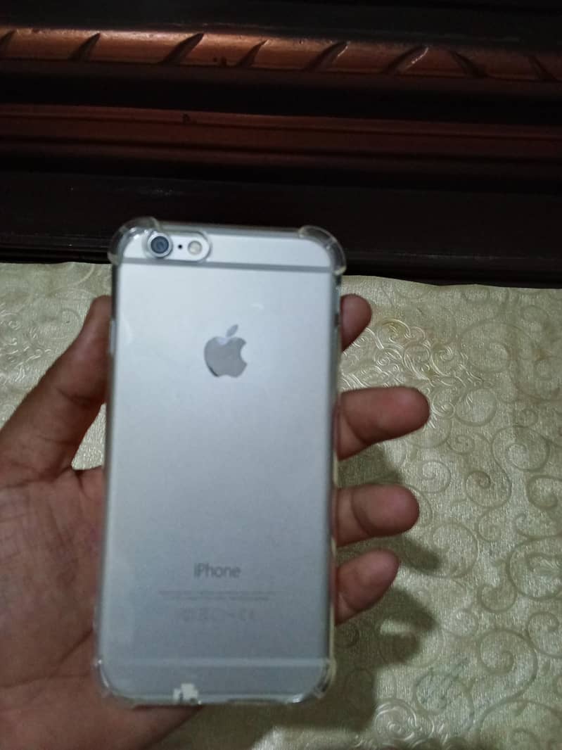 Apple iPhone 6 3