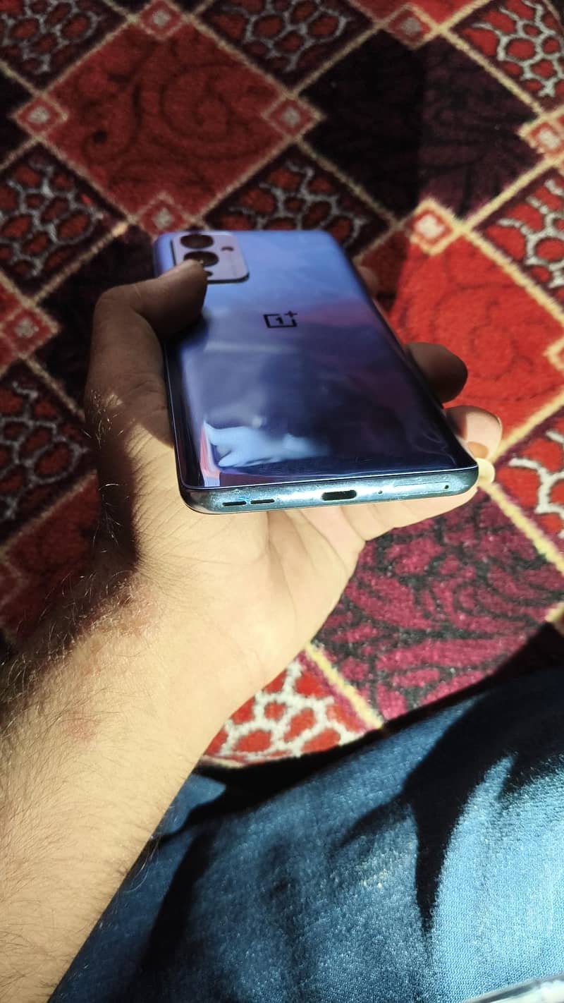 One Plus 9 7