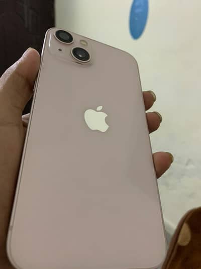 Apple iPhone 13