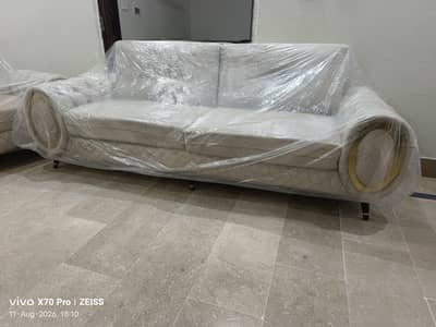 New Design 5 seater sofa set 03198898344