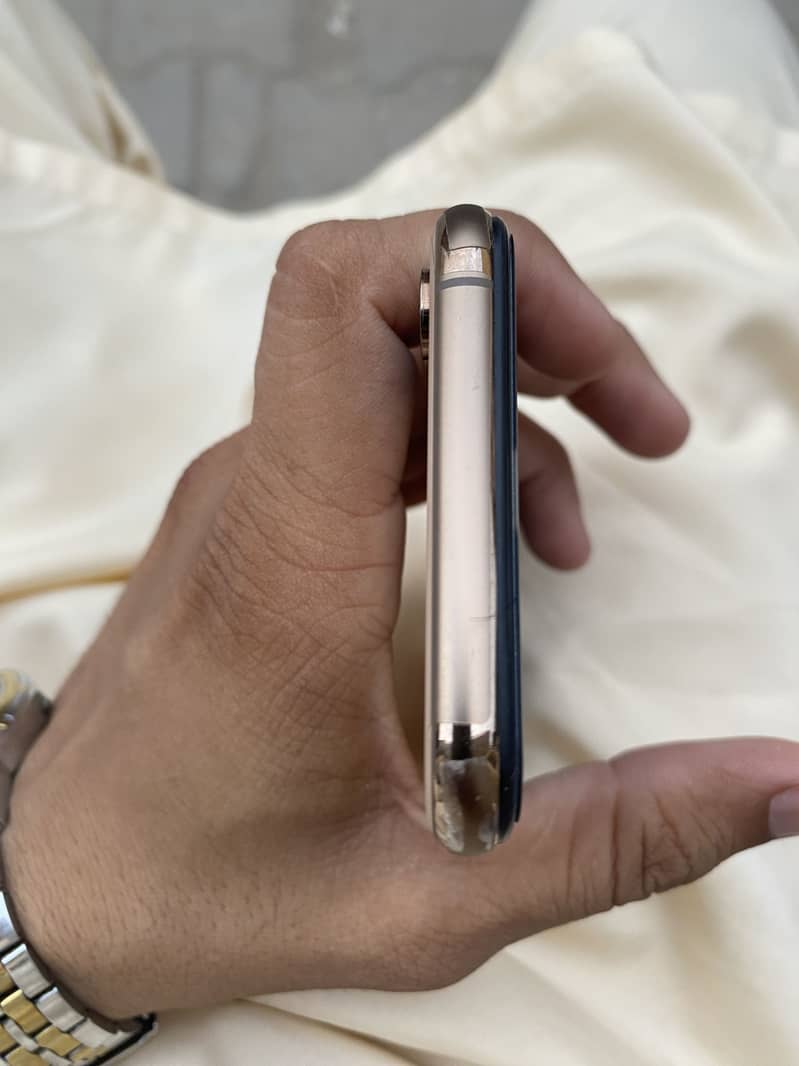 iPhone XS 2