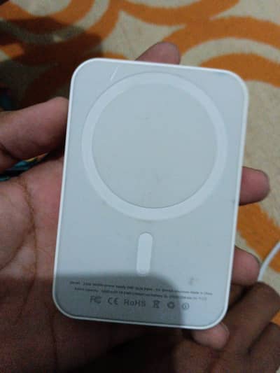 Apple MagSafe Wireless Charger / Magnetic Wireless Charging Pad