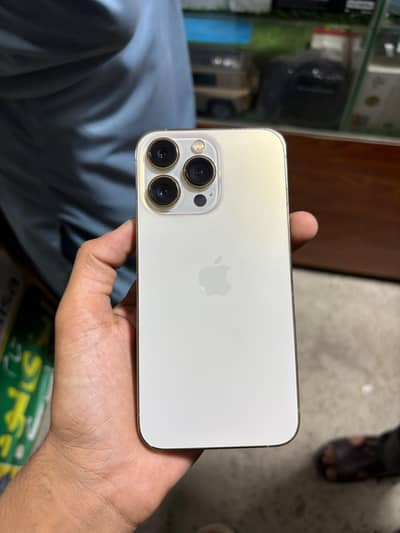 iPhone 13 Pro mdm