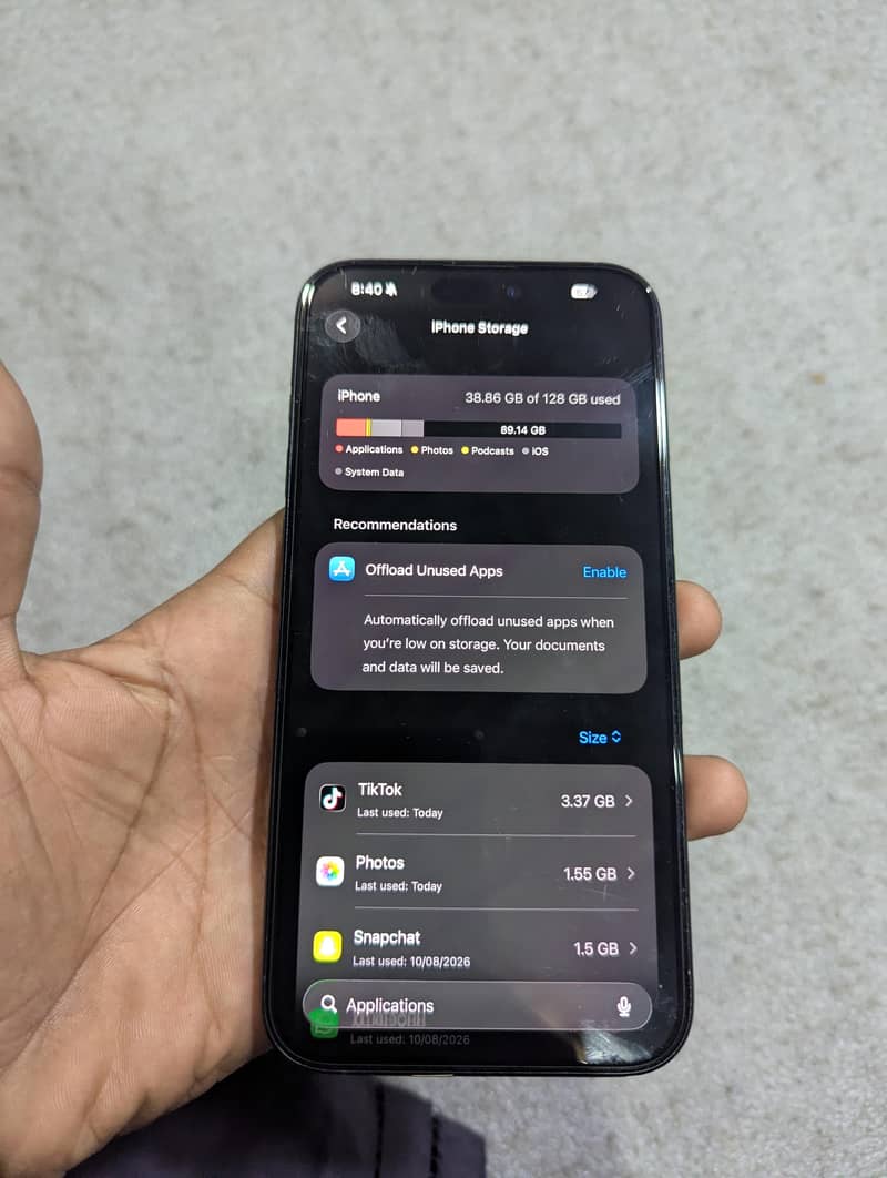 Apple iPhone 16 Plus 7