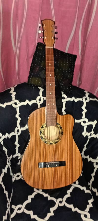 Guitar for sell with all accessories