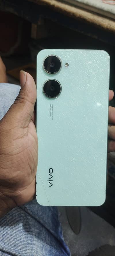 Vivo Y03