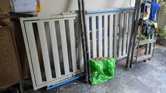 Patient Hospital Bed – Good Condition