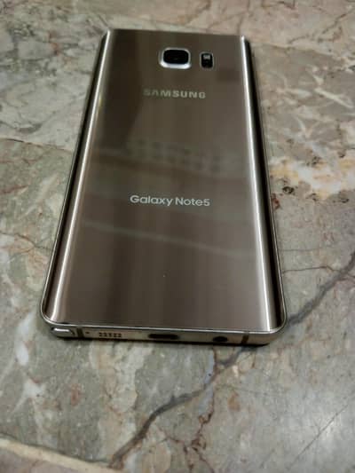Samsung Mobile Note5 4/32 urgent sell