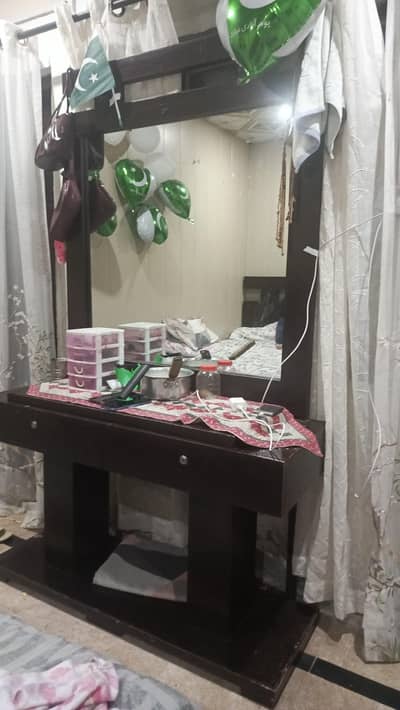 pure sheesham wood dressing table