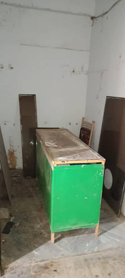 SHOP FOR SALE