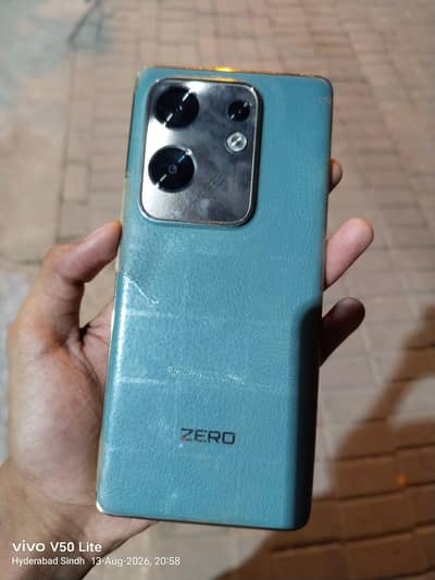 Infinix Zero 30