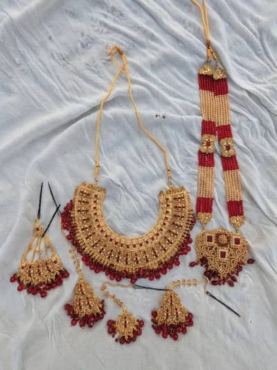 Beautiful Bridal Jewelry Set for Sale