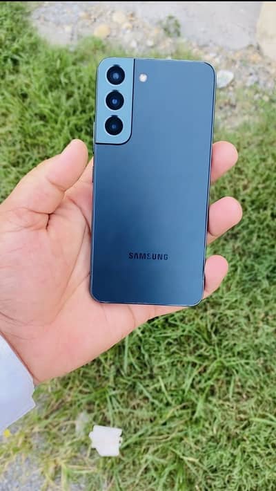 Samsung Mobile S22