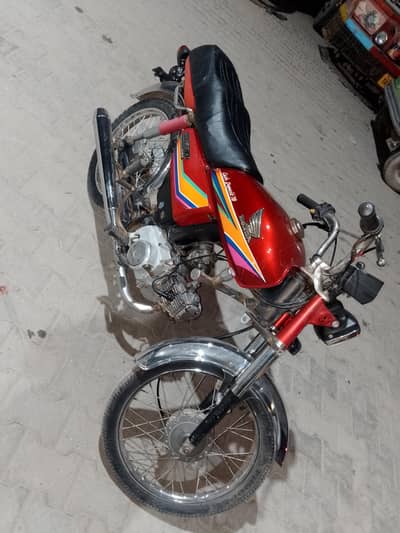 Honda CD 70 12 model