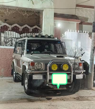 Mitsubishi Pajero 1985
