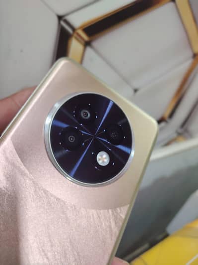 realme 13 plus