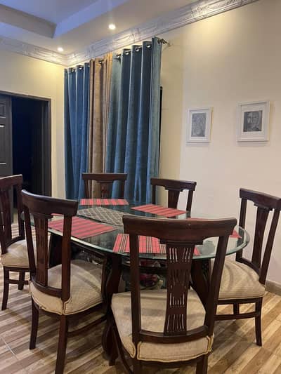 6 seater dining table