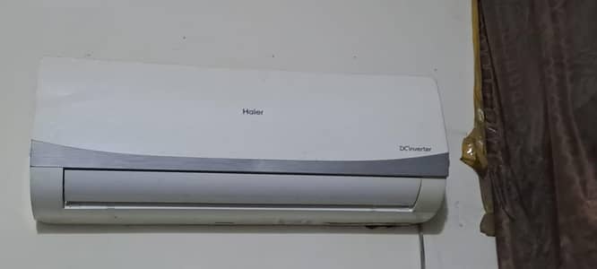 1.5 Ton Inverter AC for Sale – Excellent Condition – Ready to Use