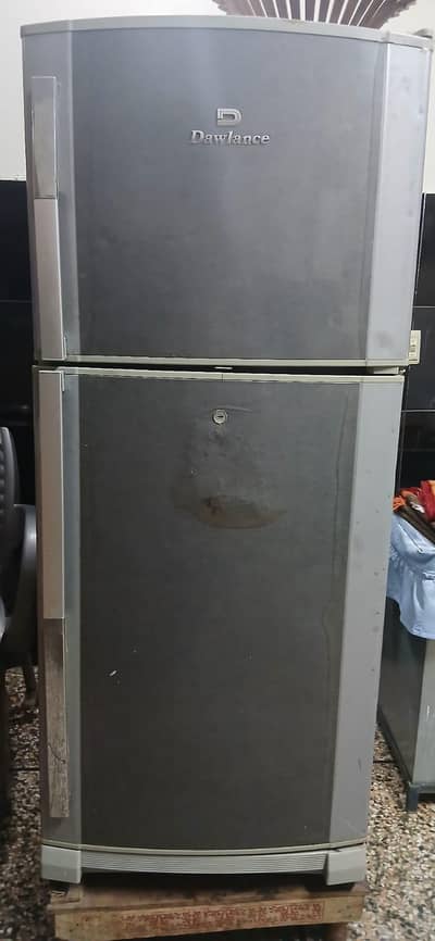 Dawlance Refrigerator model 2009