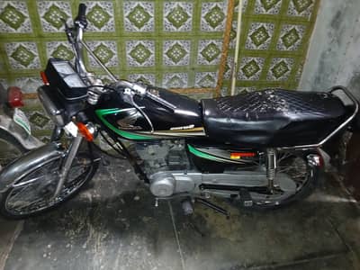 Honda CG 125 Black 2014 model original condition