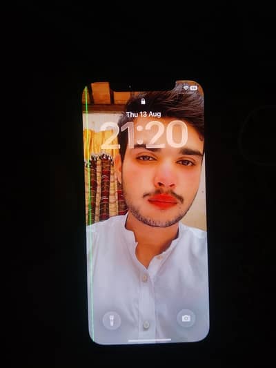 Apple iPhone 12