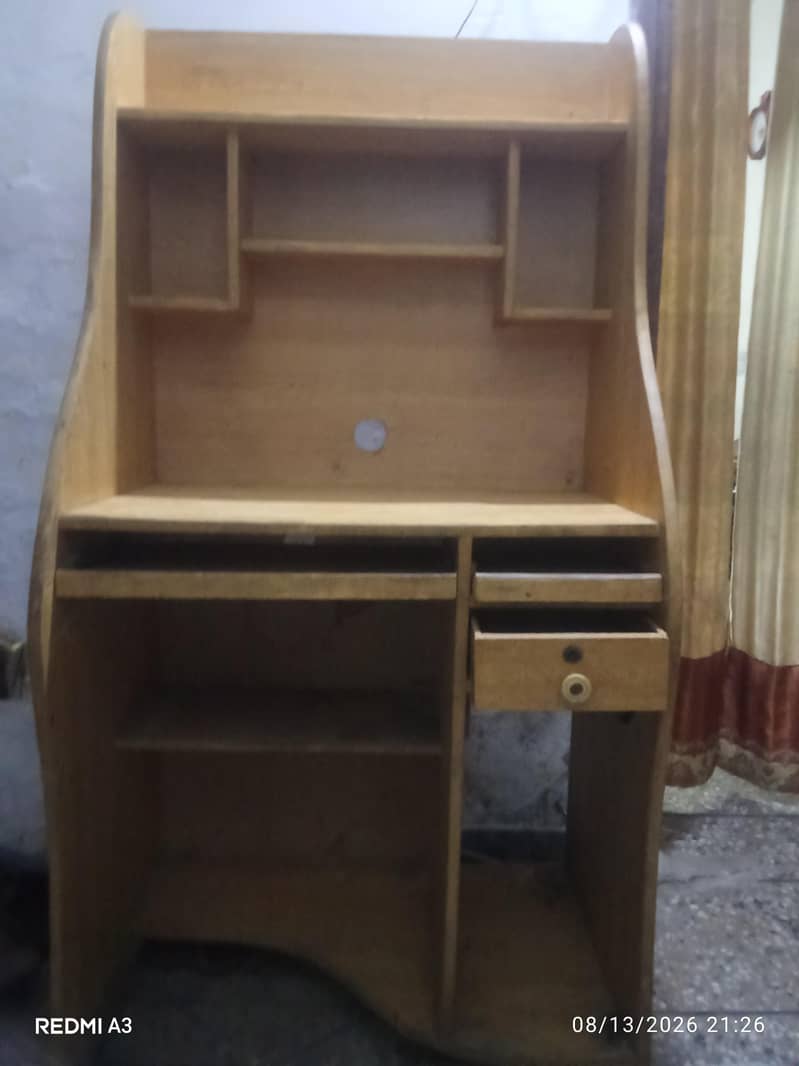 Computer  desk table 0