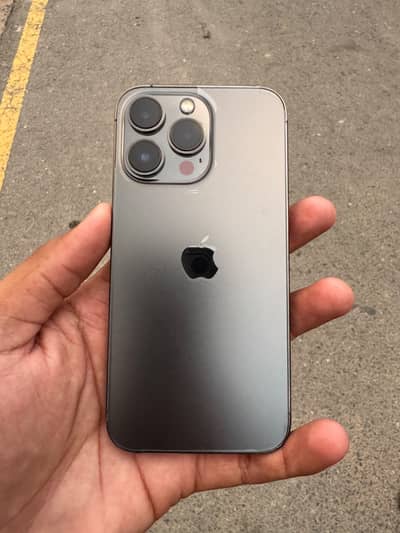 Apple iPhone 13 Pro