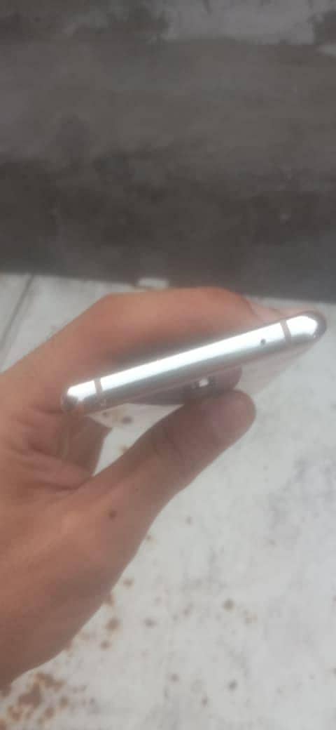 One Plus 8 4