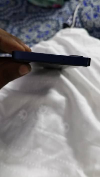 Samsung Mobile A06