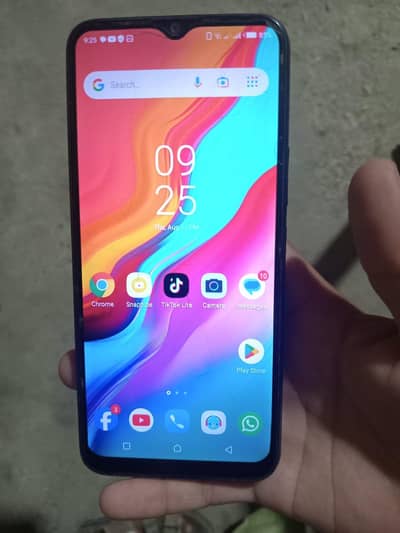 Infinix Hot 8 Lite