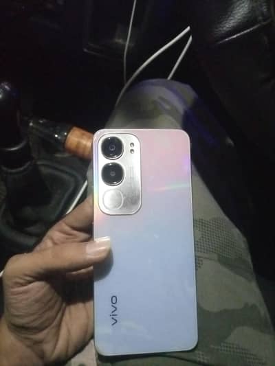 Vivo Y19s