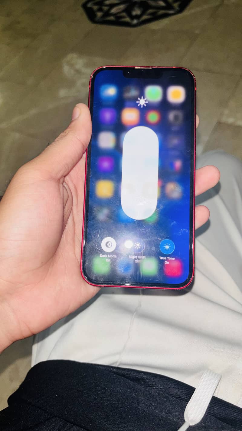 Apple iPhone 13 2