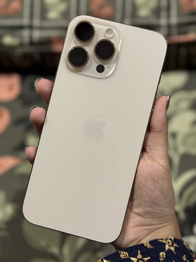 Iphone 16 Pro Max 0