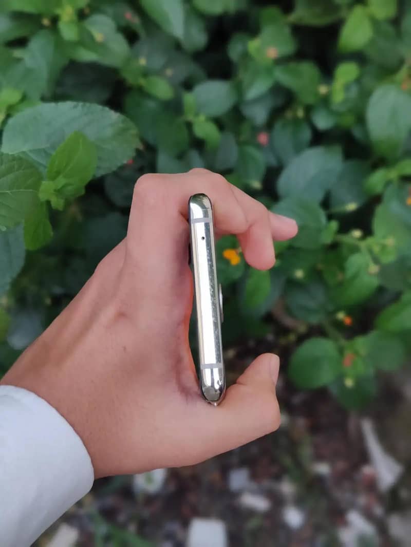 One Plus 8 4