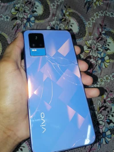 Vivo V21e