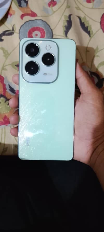 Infinix Hot 40