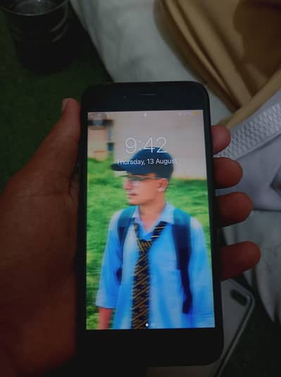 Apple iPhone 7