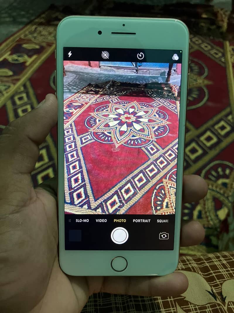 Apple iPhone 8 Plus 5