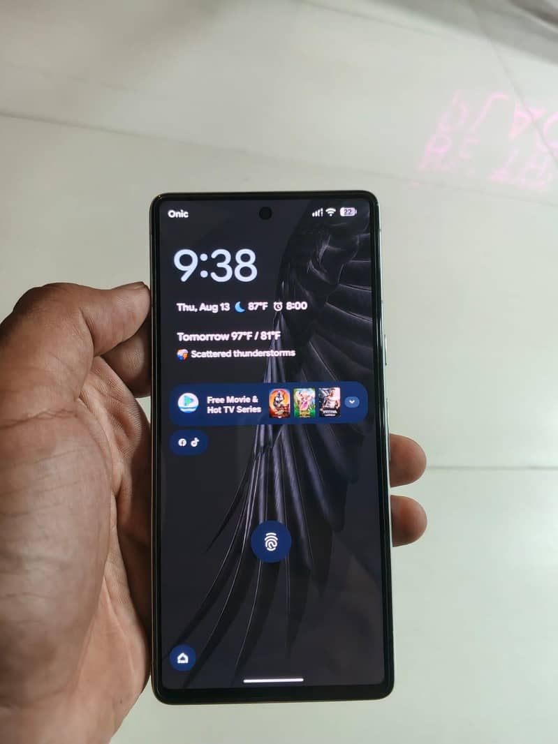 Google Pixel 7 4