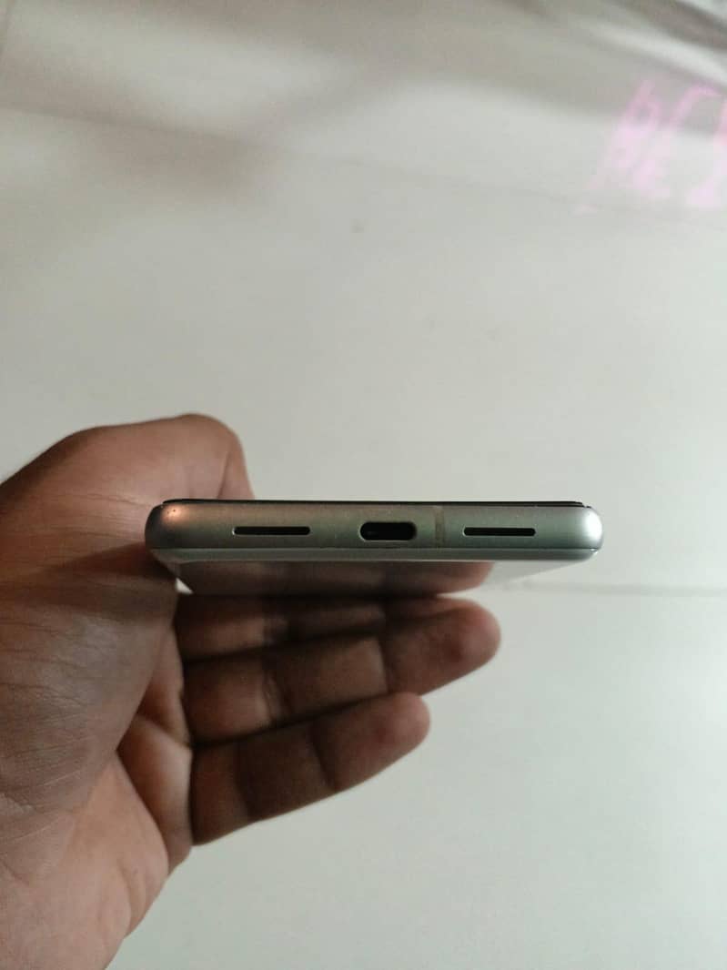 Google Pixel 7 6