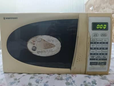 Westpoint MW2500DG Microwave Oven with Grill – Excellent Condition