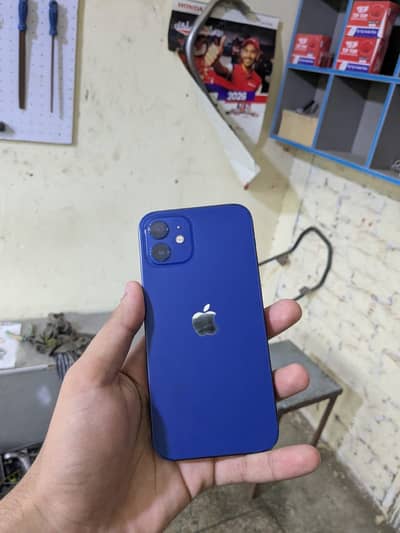 Apple iPhone 12 FU