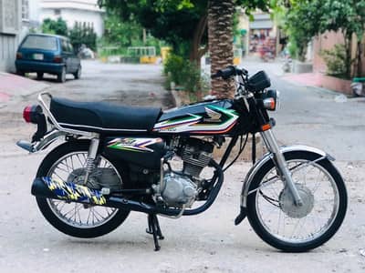 Honda CG-125 (Model 2016) Total Genuine
