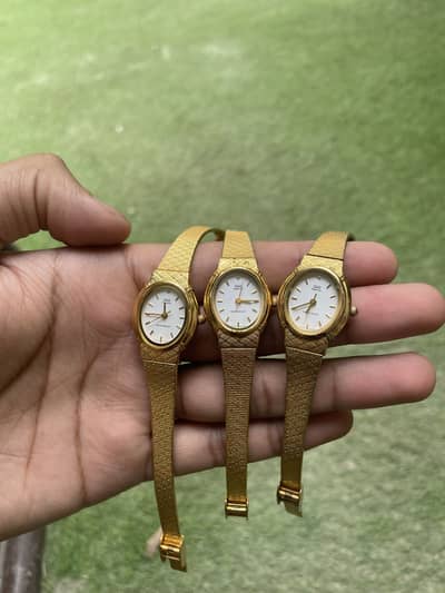 1980s vintage Q&Q superior GOLD PLATED watch JAPAN