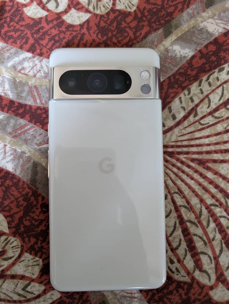 Google Pixel 8 Pro 1