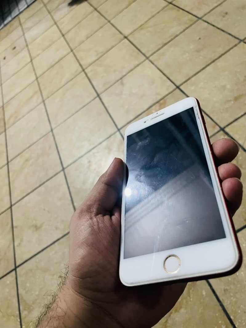 Apple iPhone 7 Plus 2