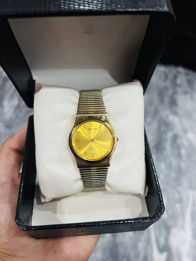 Westair old vintage Quartz watch-Japanese Quartz (battery-powered]