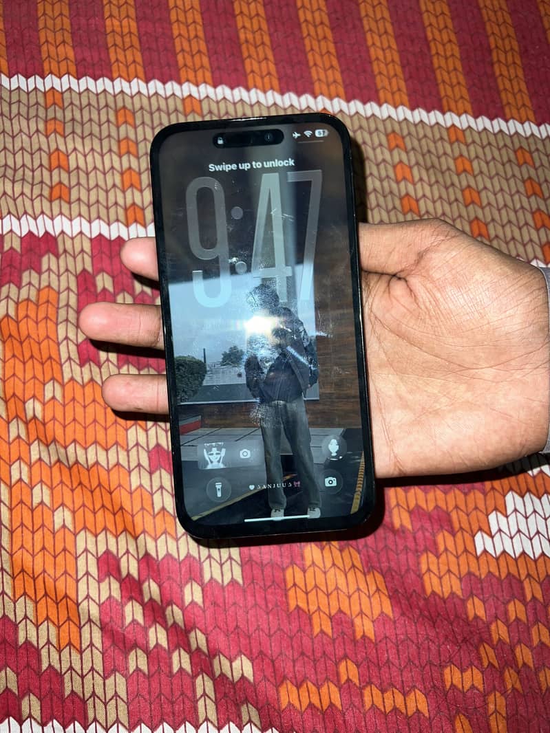 Apple iPhone 14 Pro Max 1