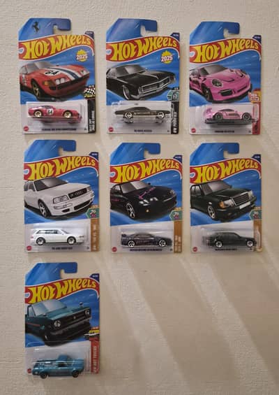 2025 Hot Wheels Collector Set | 7 Cars | Sealed