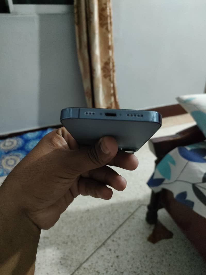 Apple iPhone 13 Pro 1